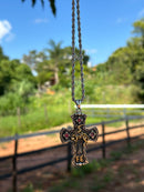 Pingente Cruz Max cutiano