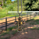 Pingente Cruz Max três tambores /com corrente