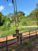 Pingente Cruz Max cutiano