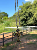Pingente Cruz Max três tambores /com corrente