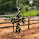 Pingente Cruz Max três tambores /com corrente